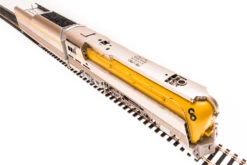 BLI 4557 HO Scale 4-6-4 ClassL-1 Hudson Steam Loco C&O 493 Paragon3 Brass Hybrid - USED -Bachmann Store bli 4557 ho scale 4 6 4 classl 1 hudson steam loco c o 493 paragon3 brass hybrid used 3