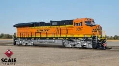 ScaleTrains Rivet 33169 HO Scale GE ET44C4 Tier 4 GEVo Diesel BNSF Heritage III 3685 DCC LokSound