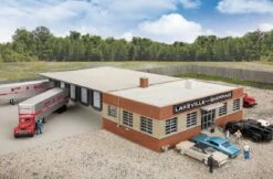 Walthers 933-4131 HO Scale Cross Dock Truck Facility Kit
