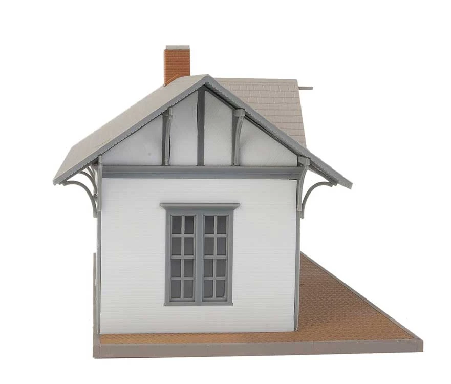 Walthers Cornerstone 933-3532 HO Scale Golden Valley Depot Kit 5 Walthers Cornerstone 933-3532 HO Scale Golden Valley Depot Kit - Image 3